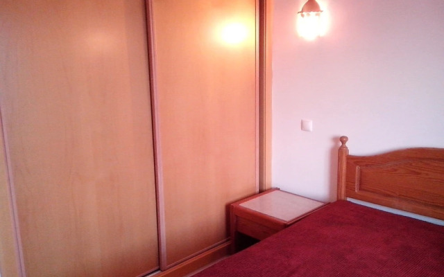 Inviting 2-bed Apartment in Albufeira