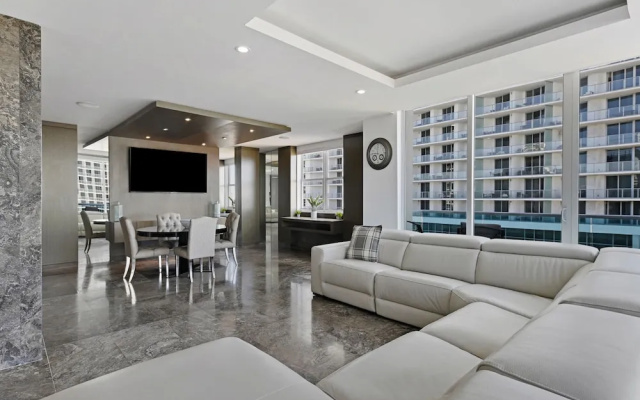 Sian Oceanfront Condos