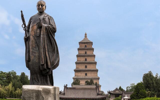 Holiday Inn Xi'an Big Goose Pagoda, an IHG Hotel