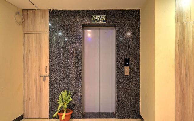 Airport Hotel Mahal