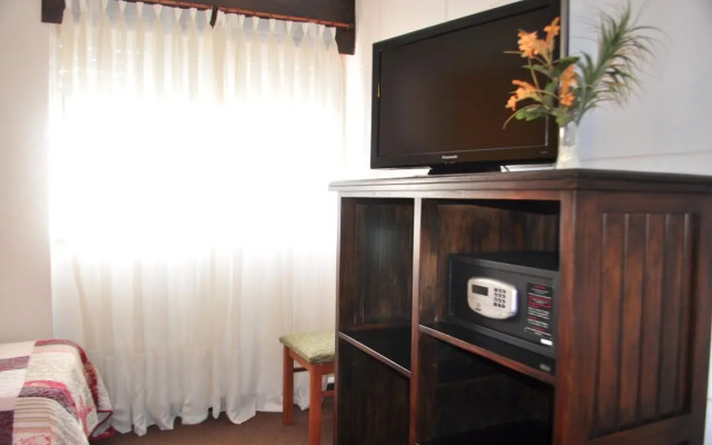 Hotel Arona