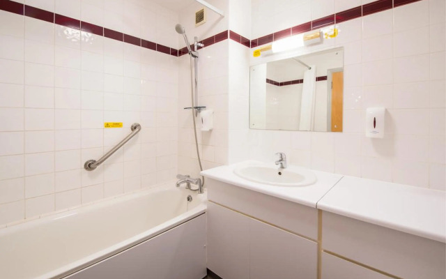 Travelodge Bodmin Roche