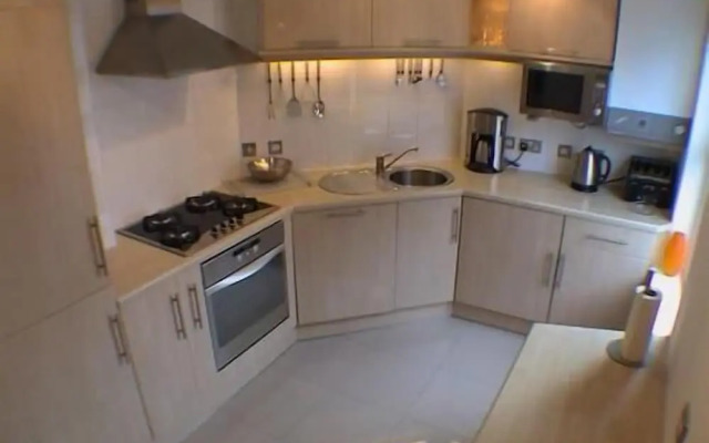 Earle House Serviced Apartments