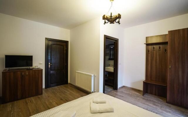 Pensiunea Trei Lalele