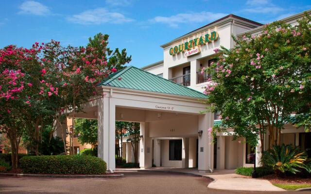 Courtyard by Marriott New Orleans Covington/Mandeville