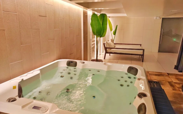 Luxury Carolina Quito Coliving Ecuador