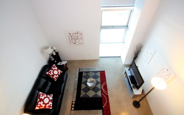 Downtown Loft Style Condo Heated Parking