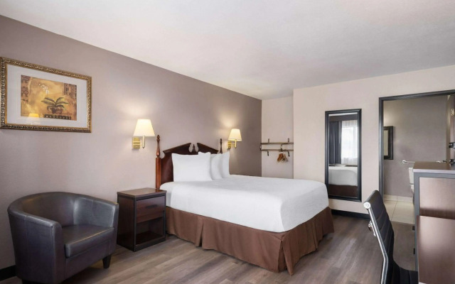 Travelodge by Wyndham Tucson AZ