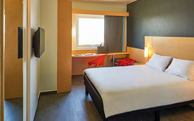 Ibis Los Mochis
