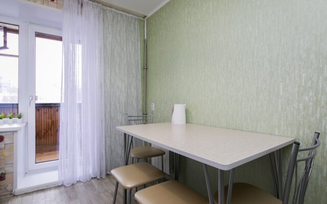 Apartment on Gorkogo 142 - 11