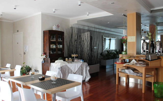 Halanus Hotel And Resort