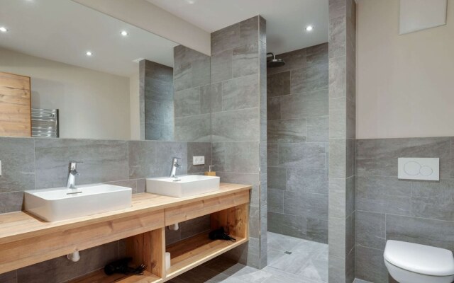 Chalet in Hollersbach / Salzburg Near ski Area