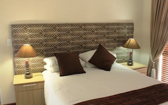 12 Calypso Mansion Self catering