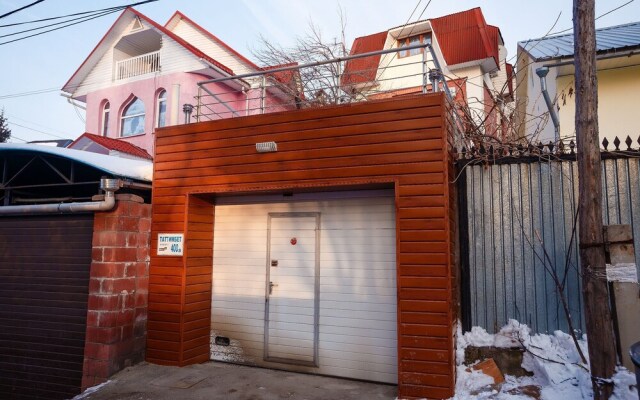 Mountain Road Hostel