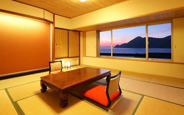 Okukinosaki Seaside Hotel – Guest Rooms – Toyooka