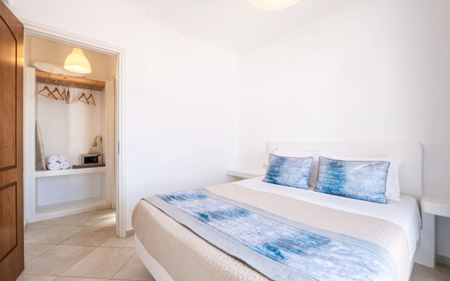 Liana Beach Hotel & Spa