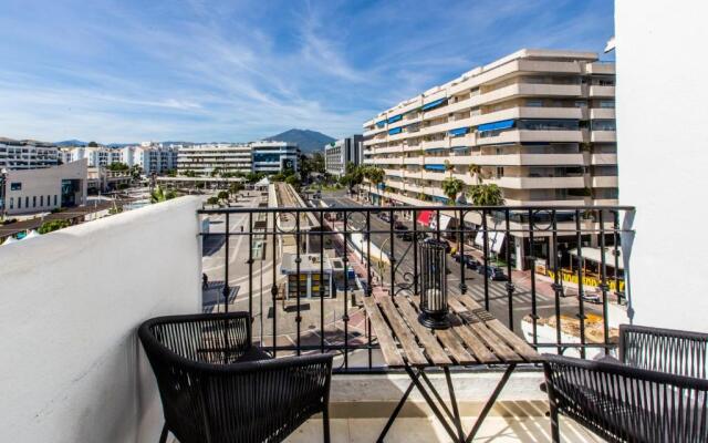Luxurious 2 Bed Puerto Banús Apt - RDR193