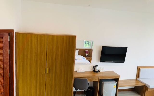 Horizon Beach Resort Koh Jum