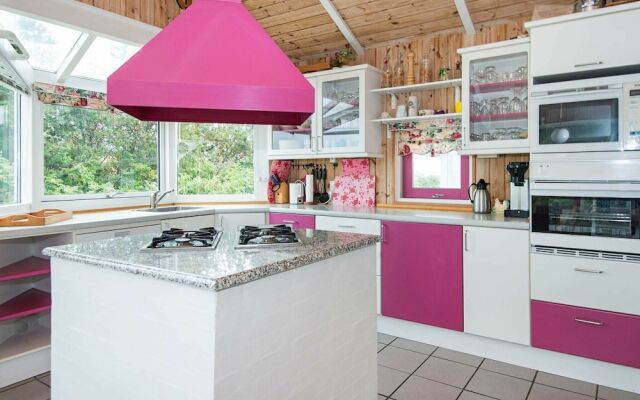 8 Person Holiday Home in Glesborg