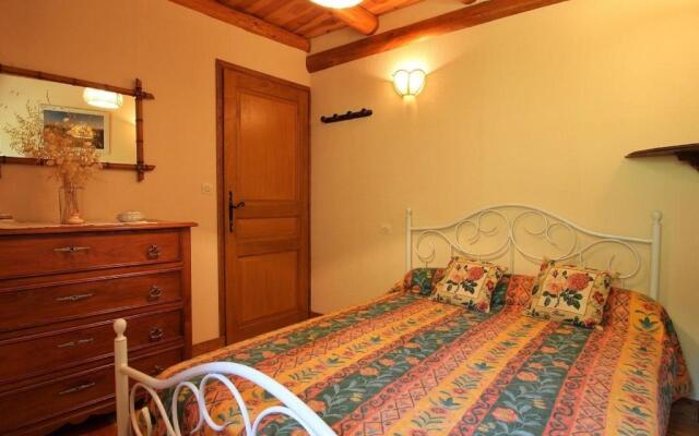 Gîte Allègre, 4 pièces, 6 personnes - FR-1-582-151