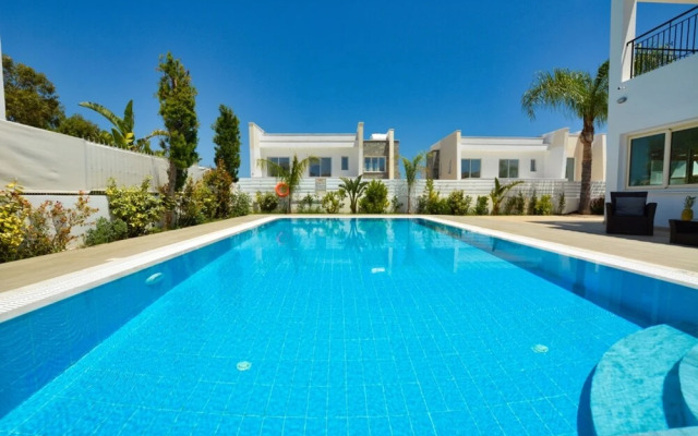 Blue Sea Villa
