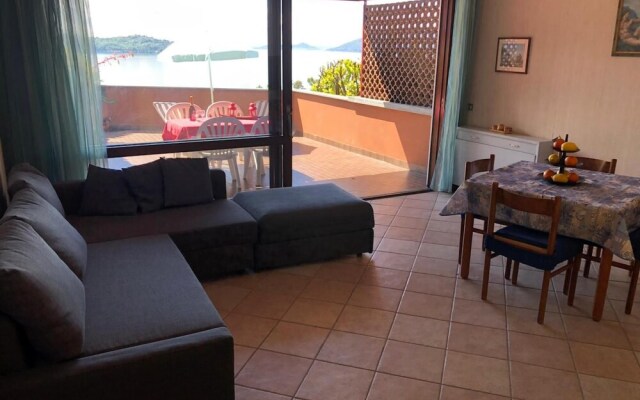 Grazia Apartment in Residence With Terrace and Pool in Ghiffa