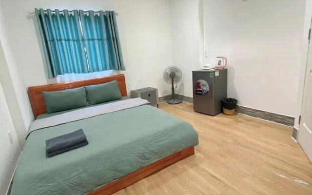 Papaya Hotel & Café 2