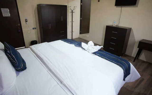 Capital O Casa Rotter