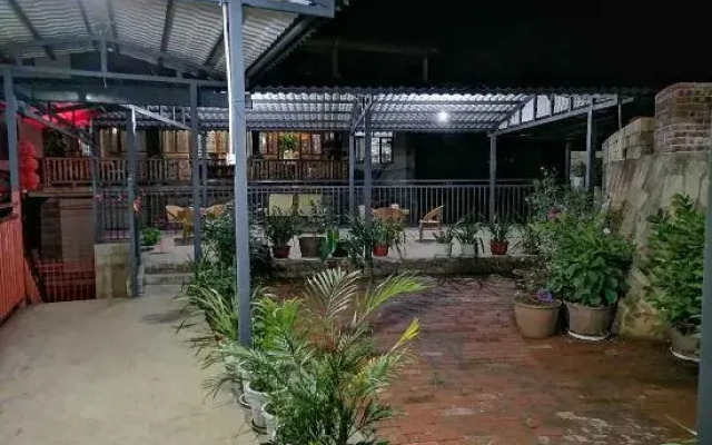 Binchuan Huideyuan Inn