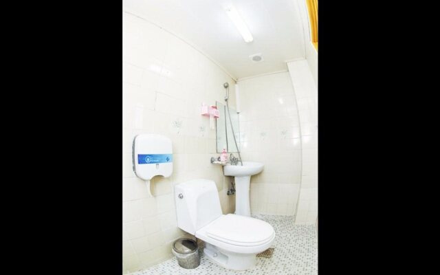 Naru Hostel