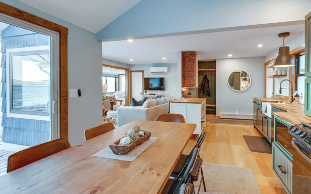 Winnipesaukee Lakefront Home With Dock & Views!