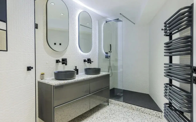 Lovely Apartment - 3br/6p - Canal St Martin