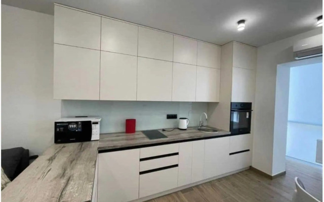 Lux 1-bedroom beautiful apartment Most City Central area