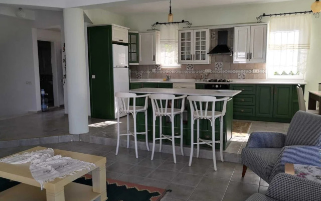 Villa Ekinoks