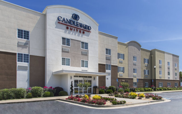 Candlewood Suites Macon, an IHG Hotel