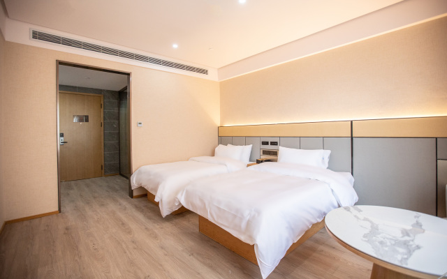 Yougo  Hotel