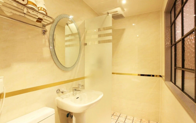 Yeongdeungpo Jardin Hotel