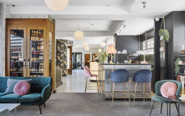 Hotel Astoria, Best Western Signature Collection