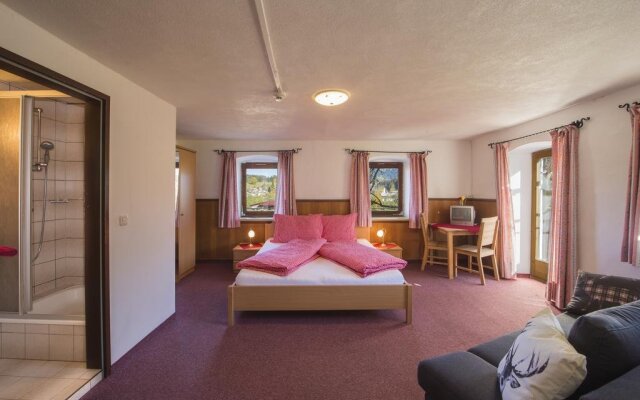 Pension Thainerhof