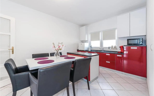 Apartment in Vodice with sea view, terrace, air conditioning, WiFi (4929-3)