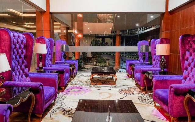 Sutan Raja Hotel And Convention Centre