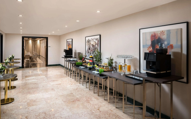 Radisson Blu Leogrand Hotel