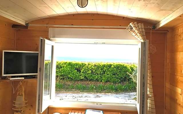 LA VILLA PLEIN VENT La cabine