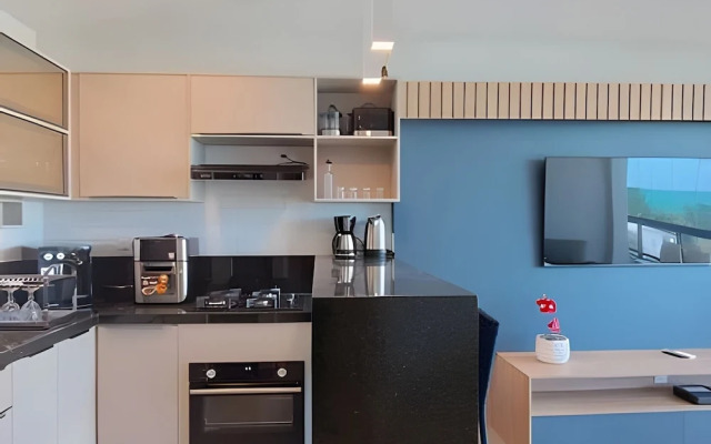 Capri Residence 205