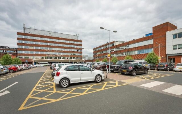 The Vanguard - York Residence