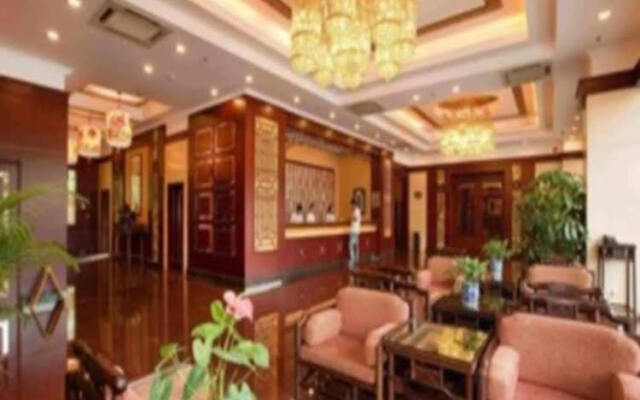 Zhongshan Jinbai Hotel