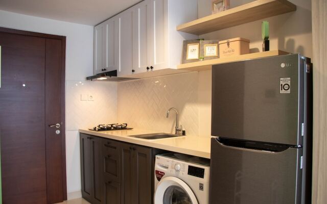 Well Appointed And Homey Studio At West Vista Apartment