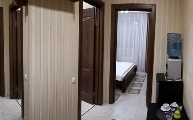 День и ночь на Профсоюзной