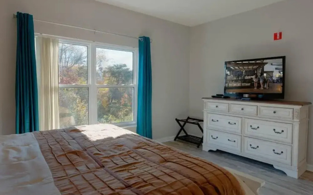 Whispering Pines 333
