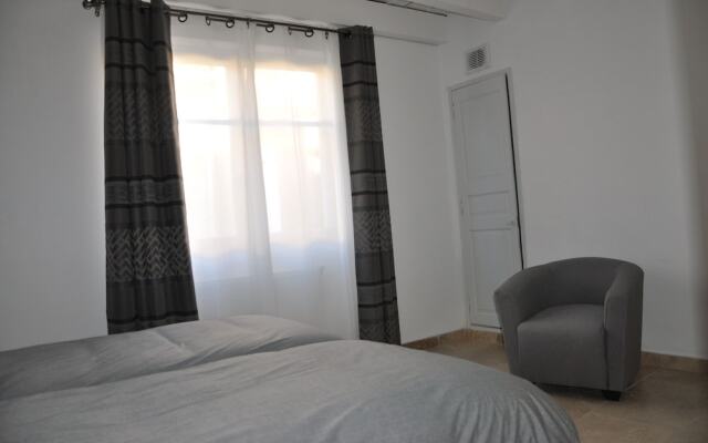 Holiday in Arles -Maison du Centre Historique